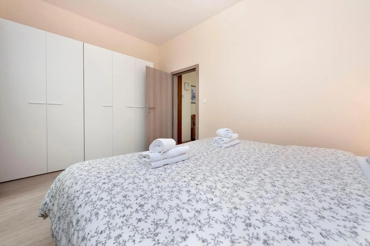 Apartments Sandra Rovinj 0*,  Hırvatistan