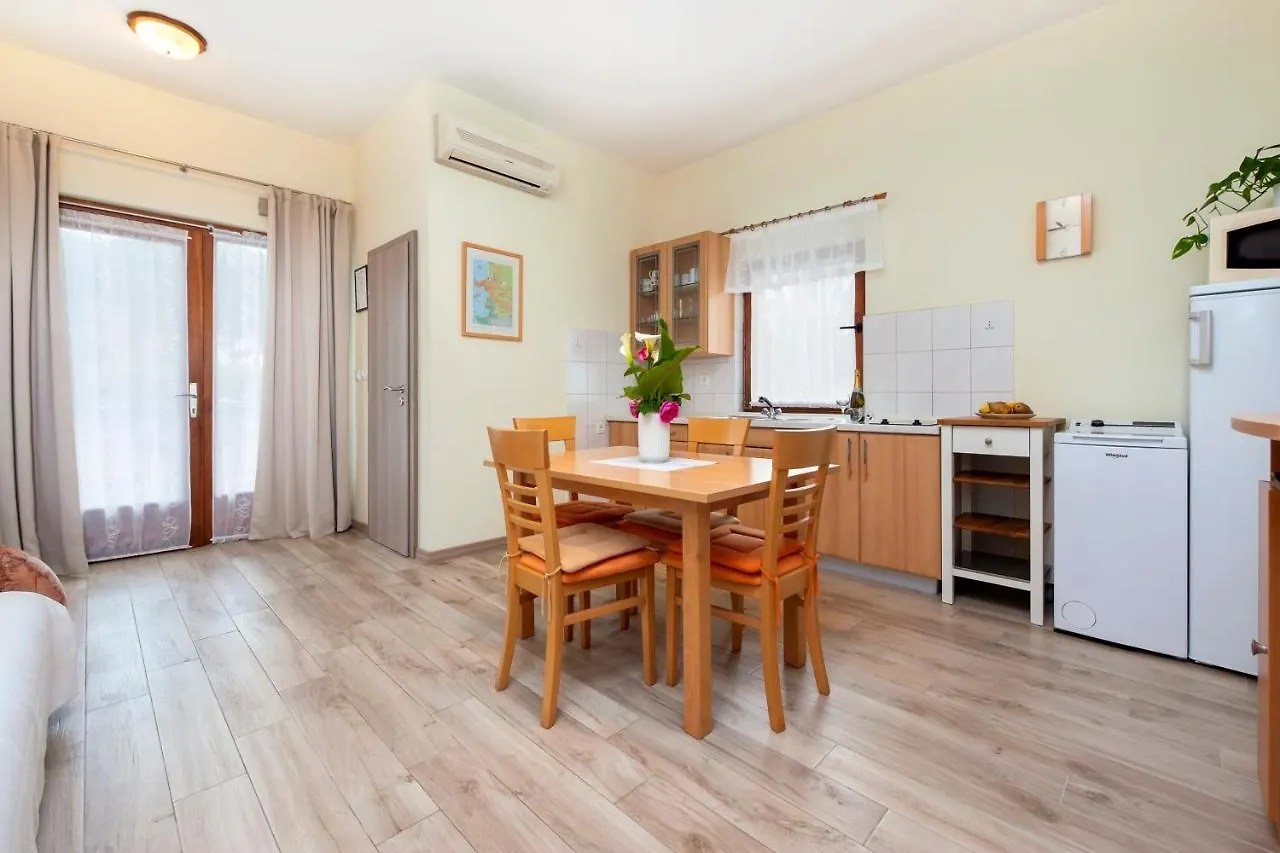 Apartments Sandra Rovinj
