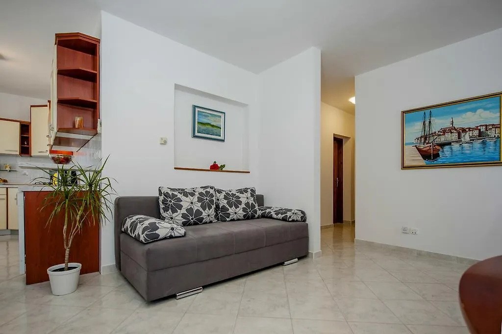 Apartments Sandra Rovinj Hırvatistan